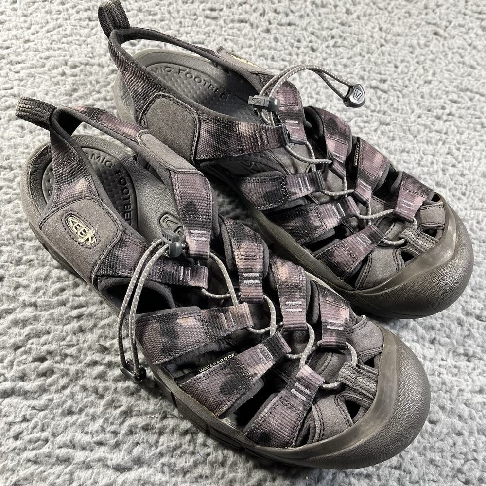 Keen Newport H2 Closed Toe Waterproof Hiking Water Sandals Men's Size 12 Mauve
